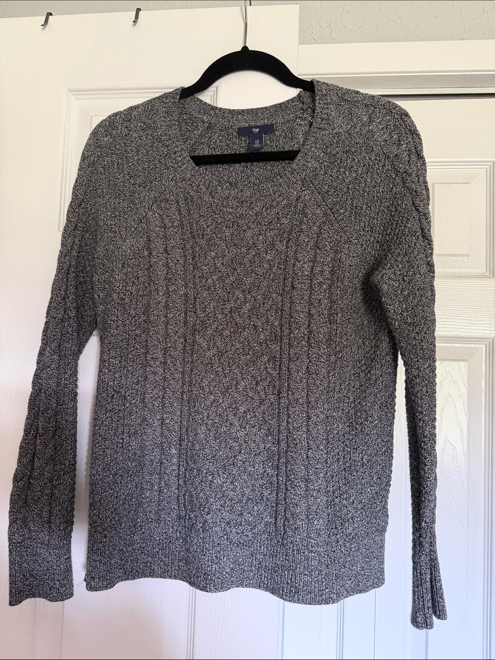 GAP Gray Cable Knit Crewneck Sweater